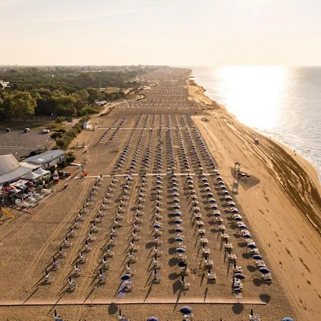Sunny Flat With Terrace - Beahost * Bibione