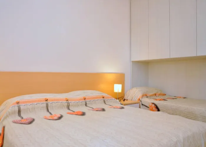 Appartamento Sunny Flat With Terrace - Beahost *